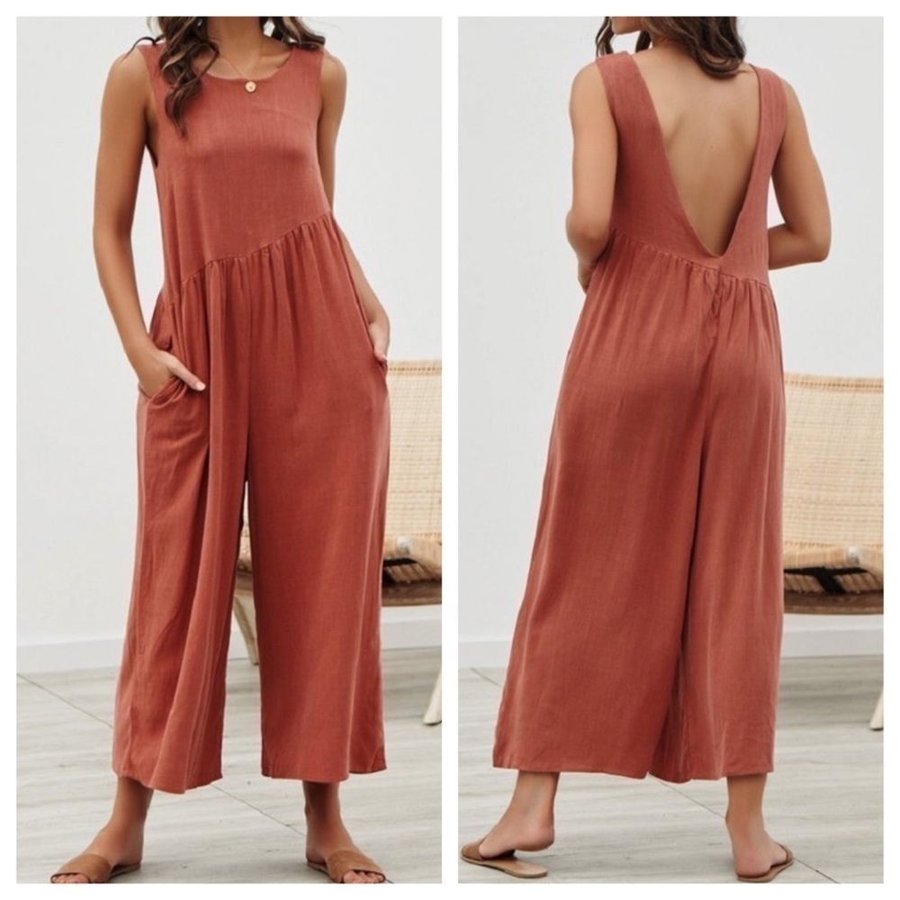 Last! Rust Sleeveless Wide Leg Capri Jumpsuit